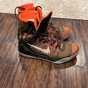 NIKE KOBE 9 ELITE STRATEGY size 10 orange & black high top sneakers used no box